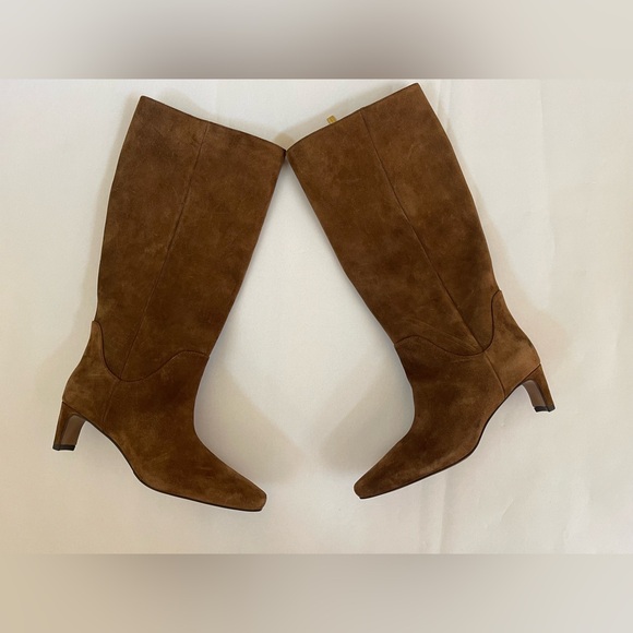 Vince Camuto Leather Upper Swede Boots NWOB Size 7.5M - Picture 1 of 10